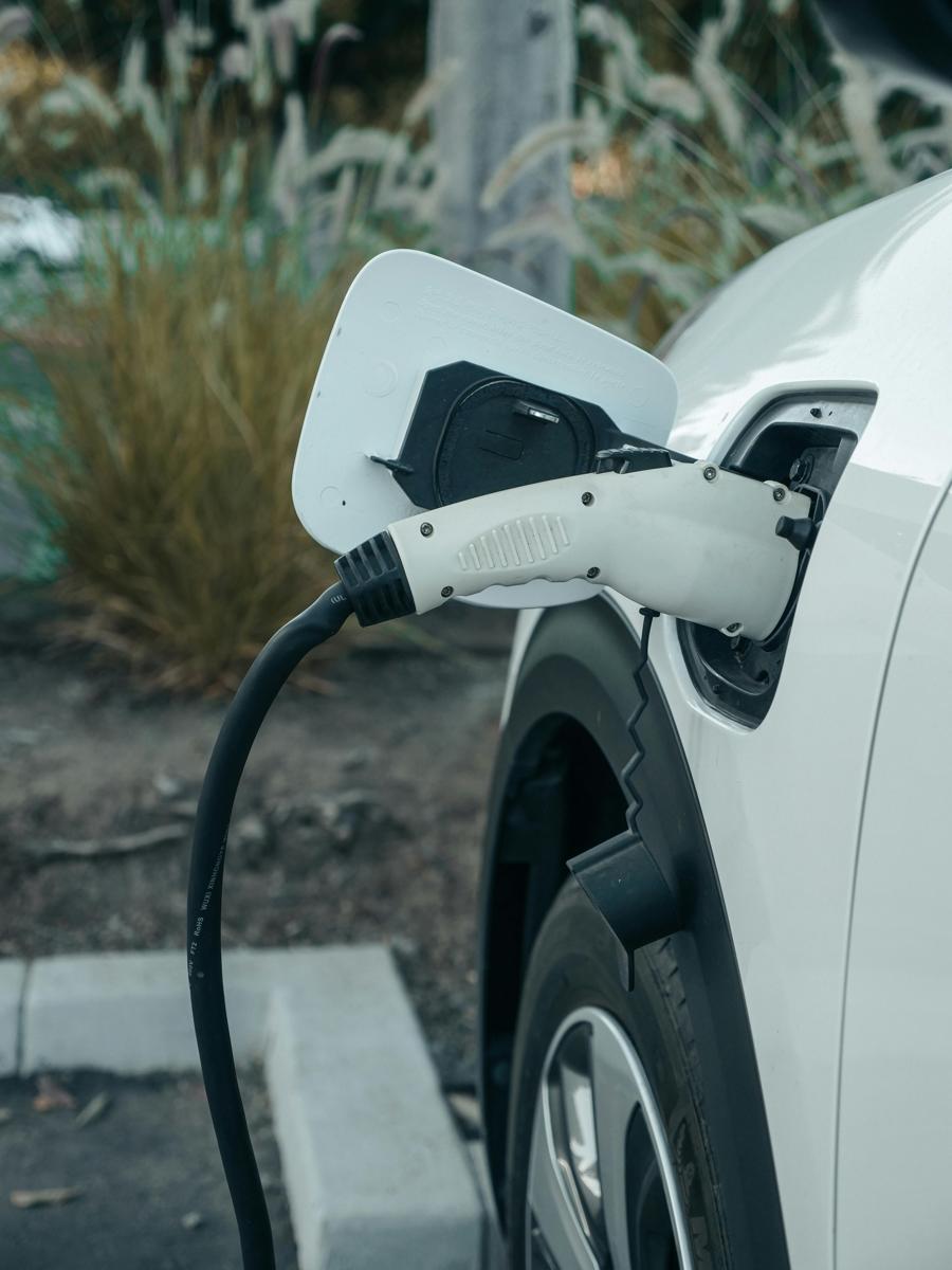 electric vehicle